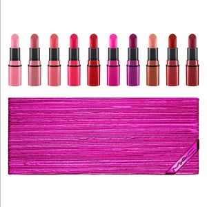 Mac Shinny Pretty Things Lip Kit